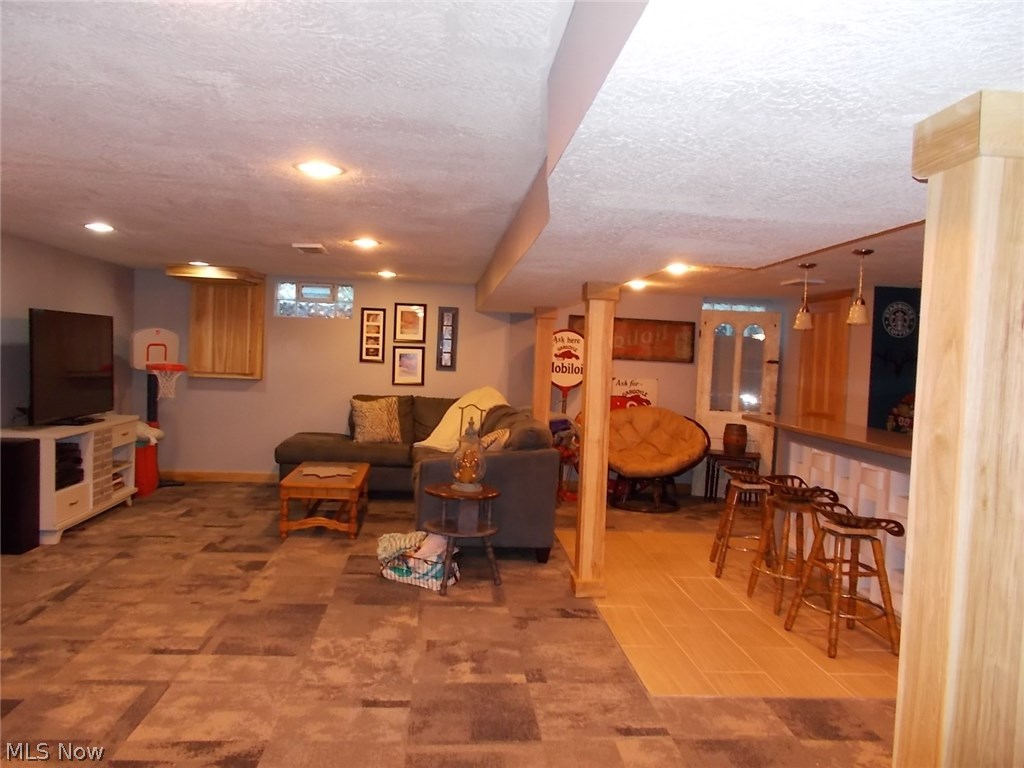 5567 Pepperidge Road Clinton, OH 44216 - Photo 22 of 32 Gallery Image 22