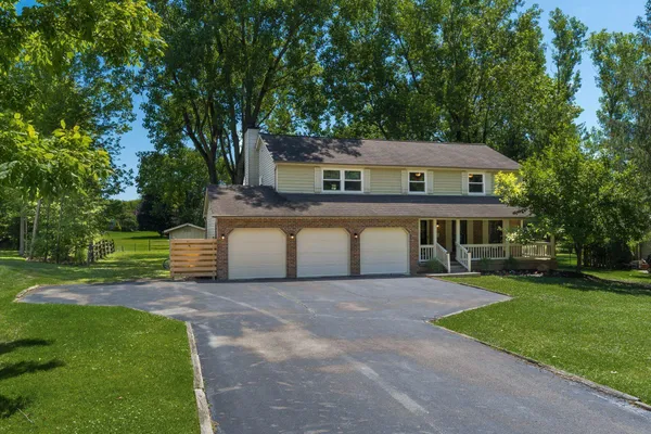 $439,900 | 185 Lookout Lane, Pataskala, OH 43062