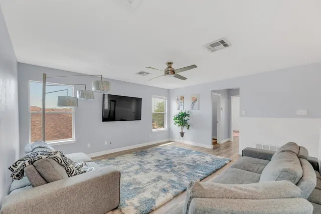 $276,900 | 18400 Sun Haven Cove, Elgin, TX 78621