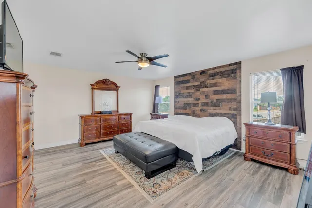 $276,900 | 18400 Sun Haven Cove, Elgin, TX 78621