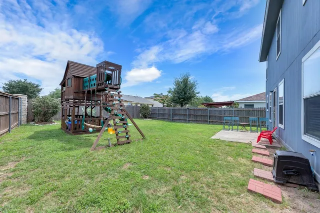 $276,900 | 18400 Sun Haven Cove, Elgin, TX 78621