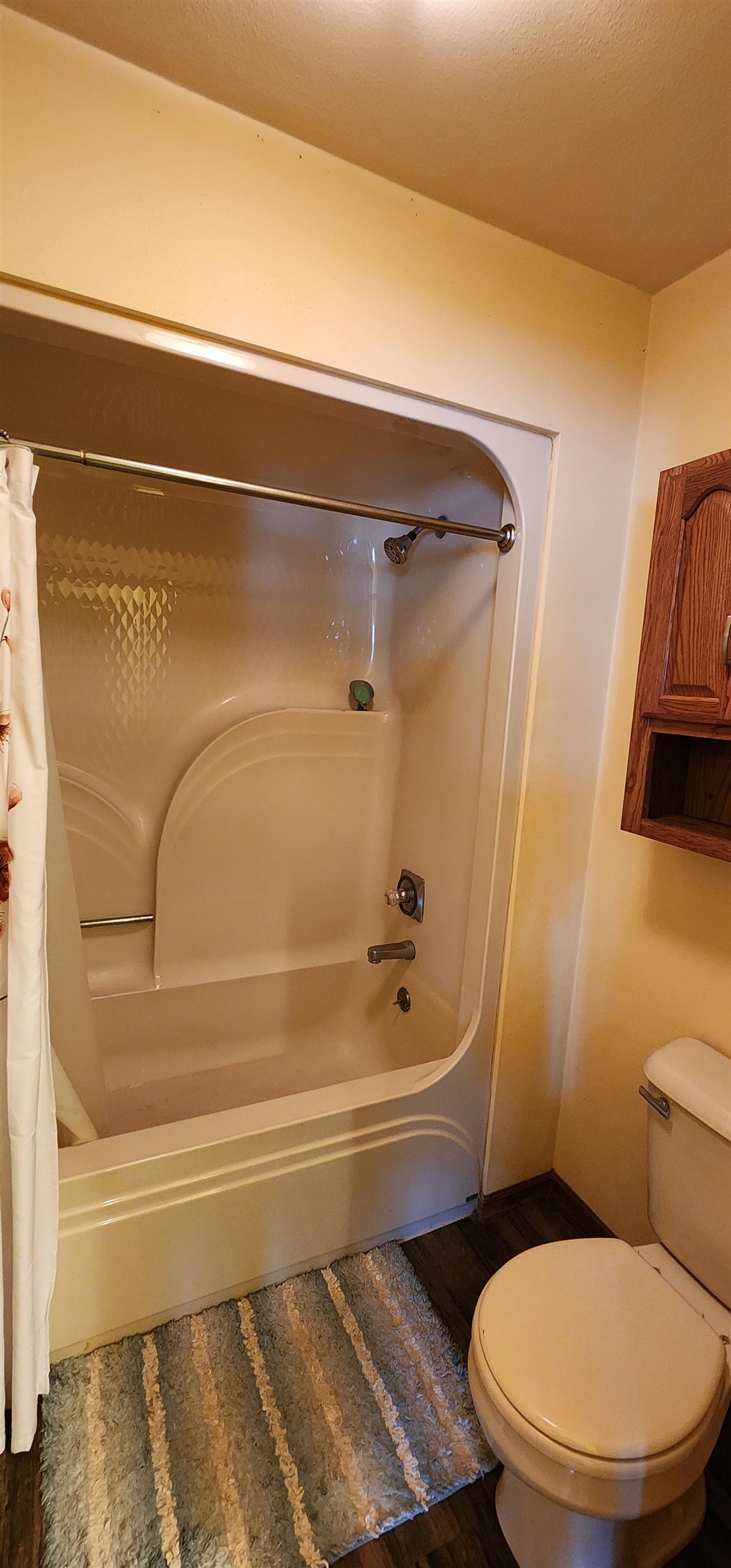 W2286 Valleywood Lane Appleton, WI 54915 - Photo 3 of 20