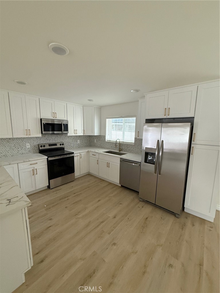 18663 Horace Street Porter Ranch, CA 91326 - Photo 3 of 19