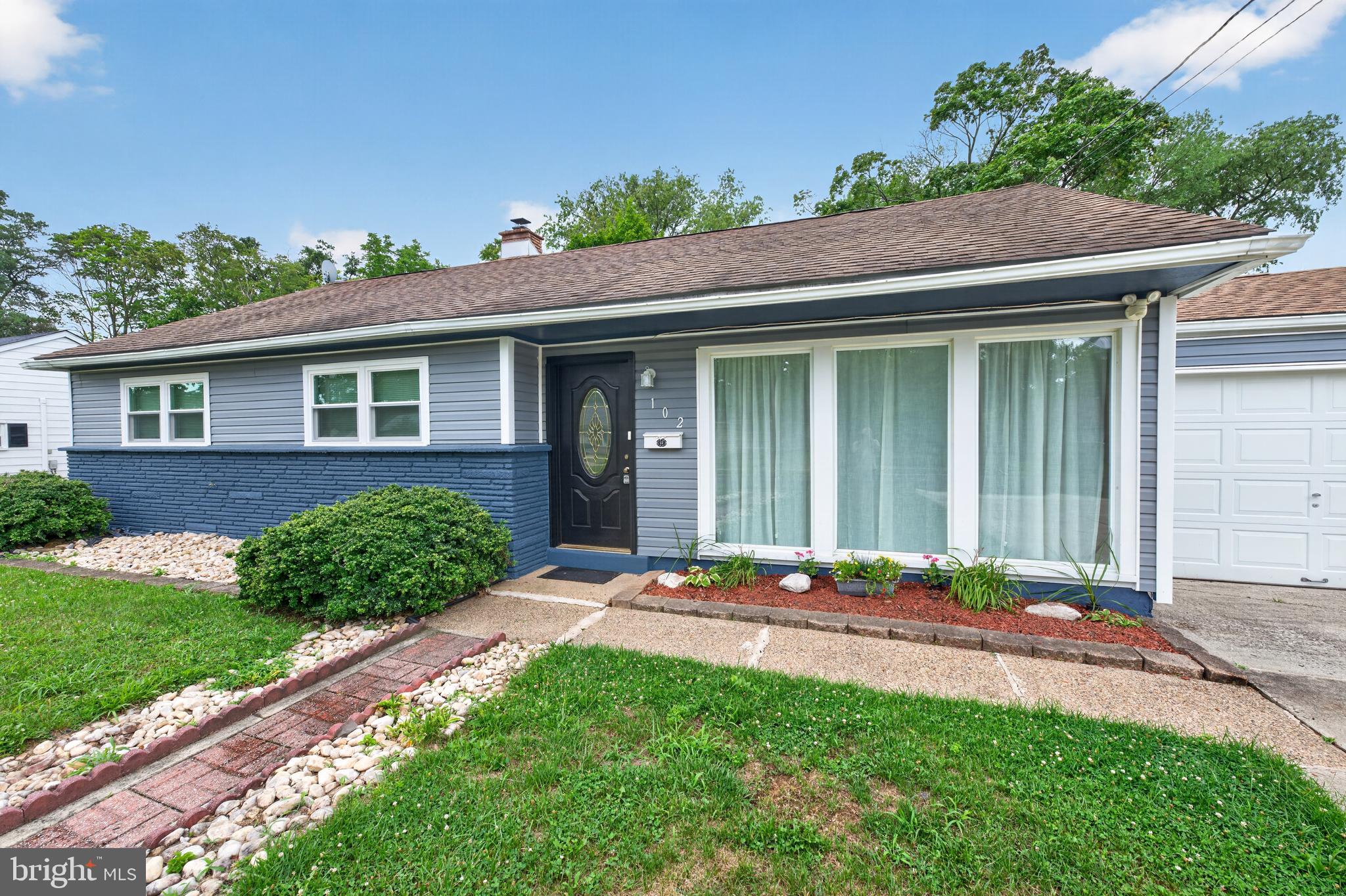 102 Ramble Road Cherry Hill, NJ 08034 - Photo 2 of 27