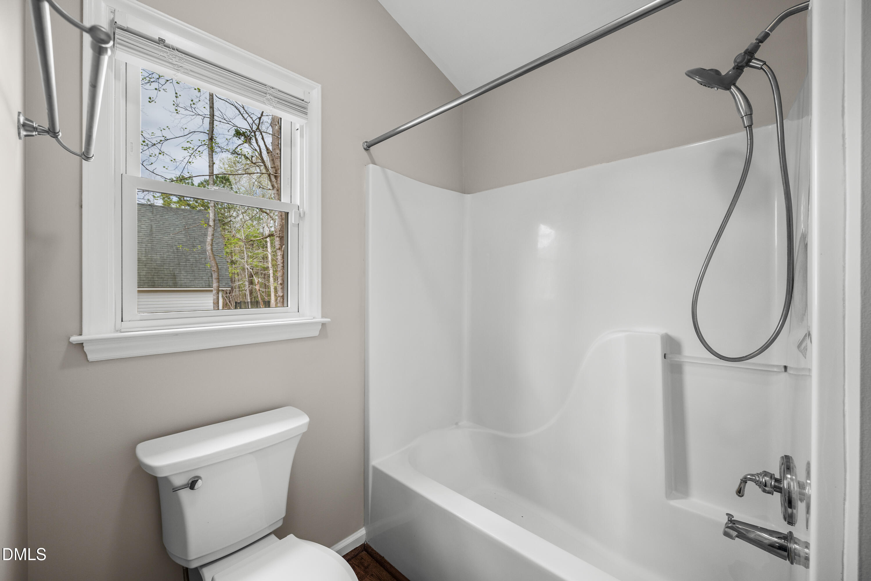 184 Rynal Drive Garner, NC 27529 - Photo 19 of 32 19 -184 rynal dr, interior, primary