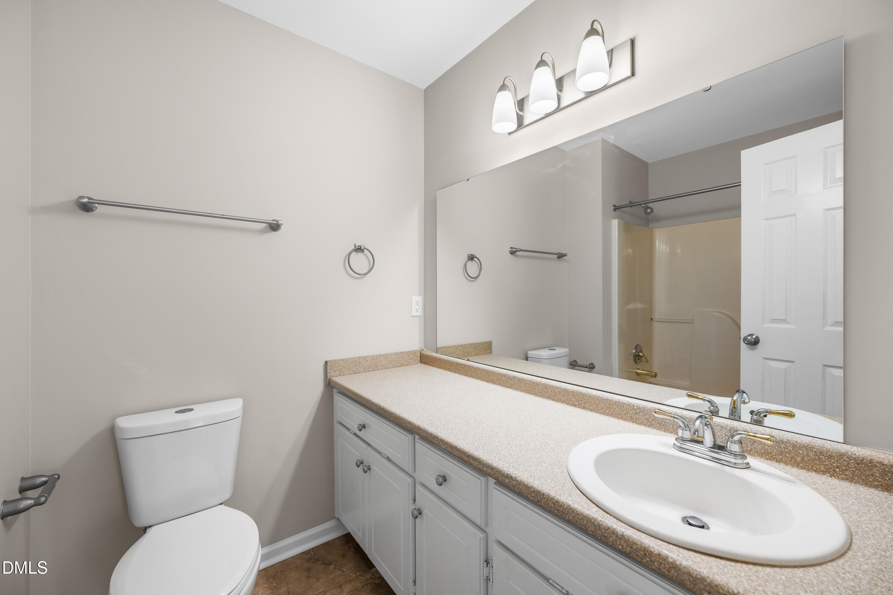 184 Rynal Drive Garner, NC 27529 - Photo 21 of 32 21 -184 rynal dr, interior