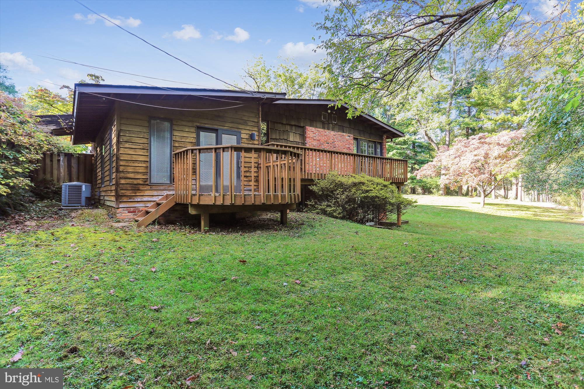 816 Olive Drive Silver Spring, MD 20905 - Photo 59 of 72 Side yard