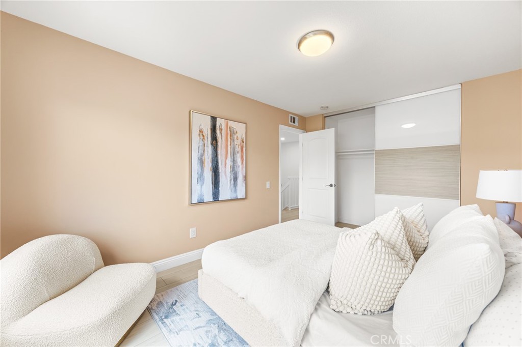 3 Moon Shadow, Unit 2 Irvine, CA 92603 - Photo 31 of 40
