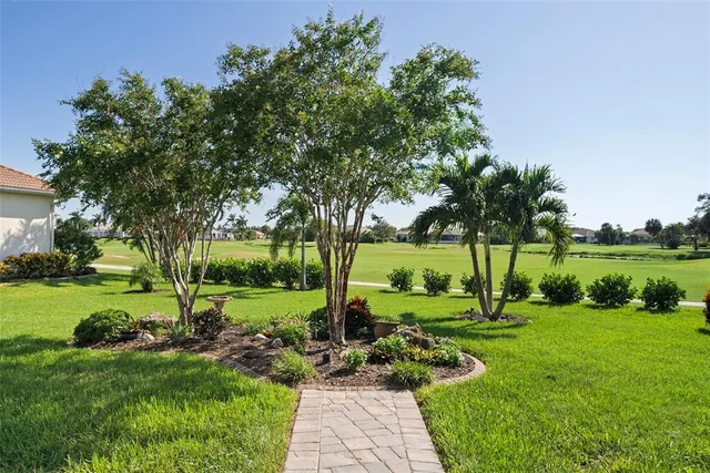 $895,000 | 10 Coral Creek Place, Placida, FL 33946