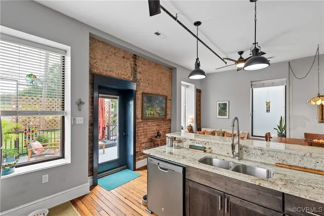 $474,000 | 215 West 3rd Street, Farmville, VA 23901