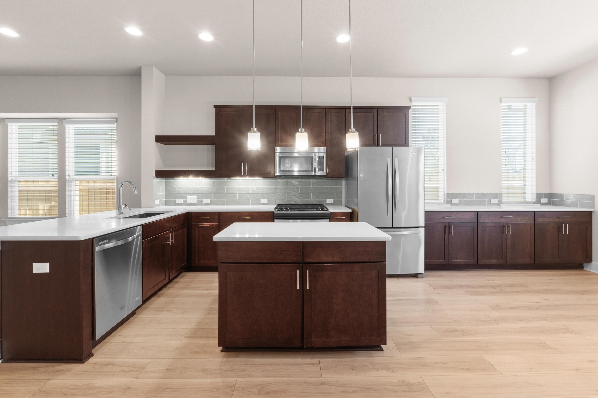 6409 Alleyton Drive Austin, TX 78721 - Photo 1 of 32