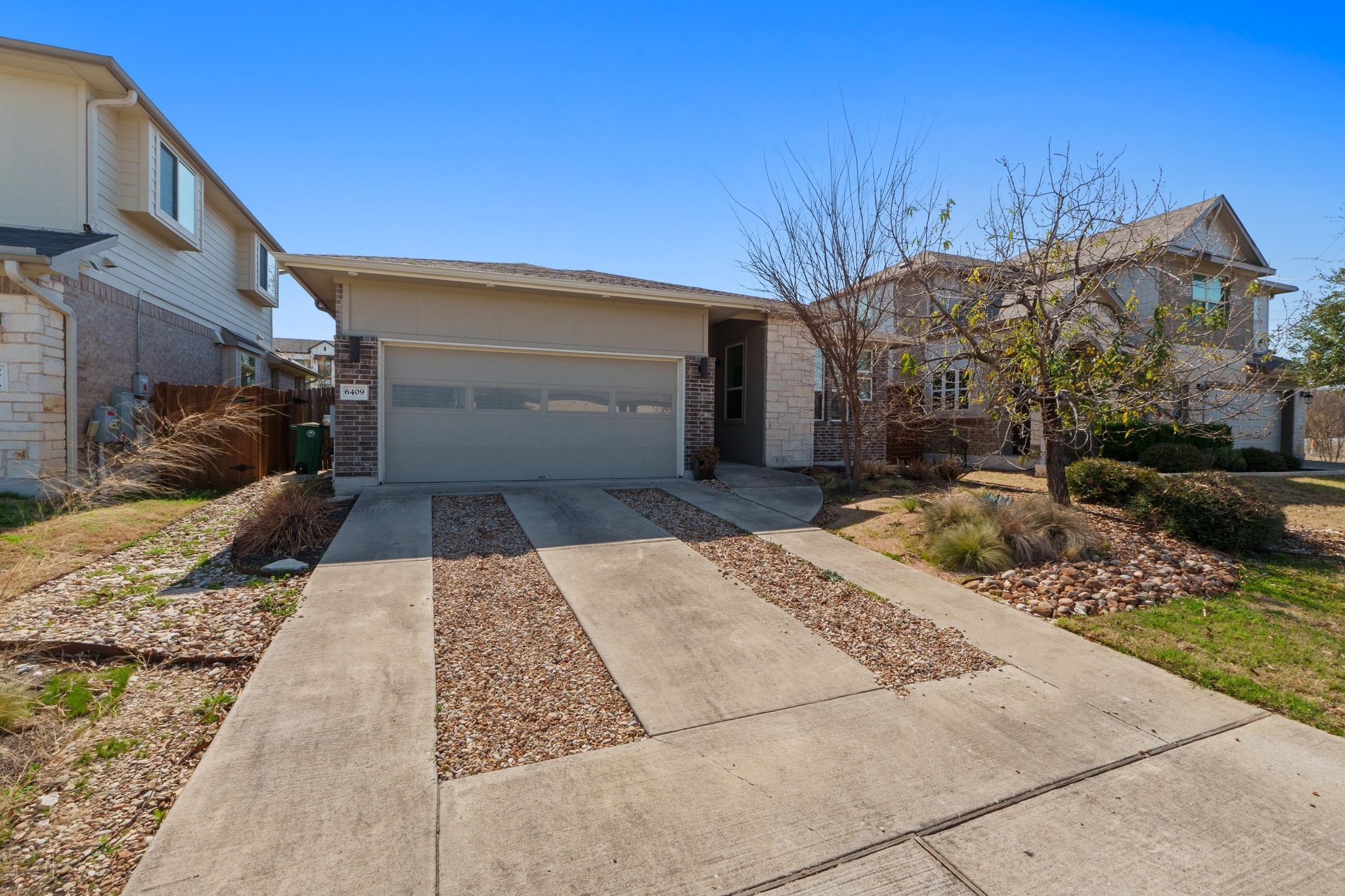 6409 Alleyton Drive Austin, TX 78721 - Photo 8 of 32