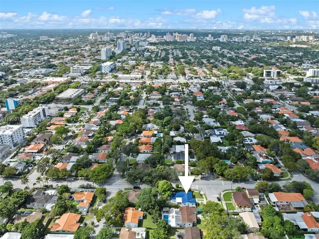 $5,200 | 2396 Southwest 20th Street, Miami, FL 33145