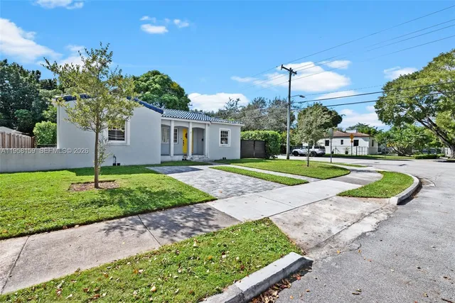 $5,200 | 2396 Southwest 20th Street, Miami, FL 33145