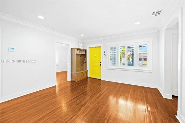 $5,200 | 2396 Southwest 20th Street, Miami, FL 33145