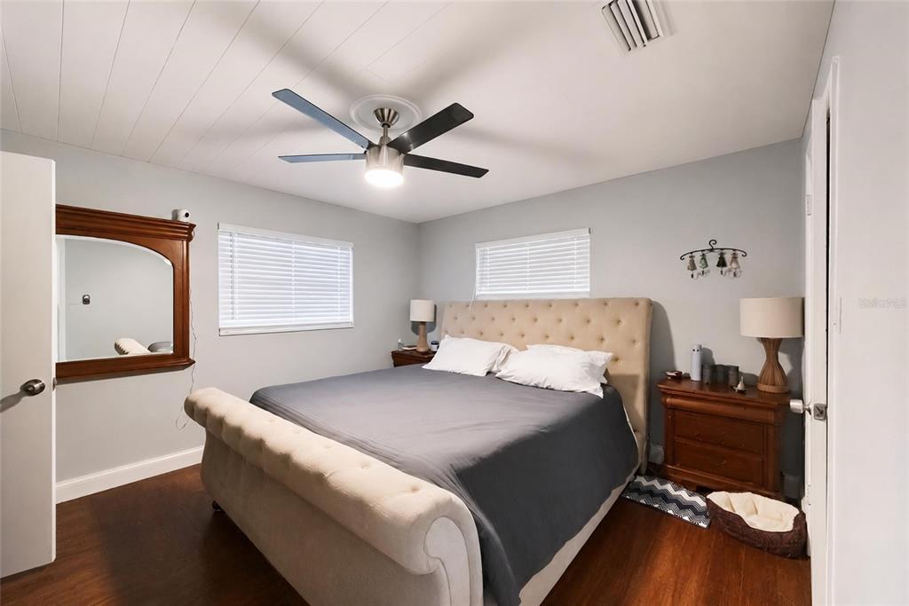 521 West Lutz Lake Fern Road Lutz, FL 33548 - Photo 18 of 40