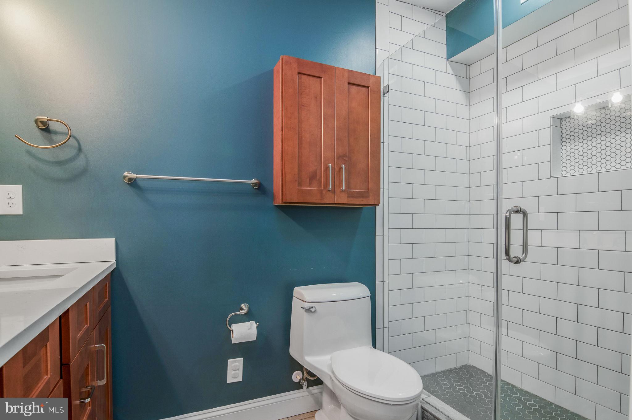 3108 Burgundy Road Alexandria, VA 22303 - Photo 30 of 39 Remodeled Full bath!
