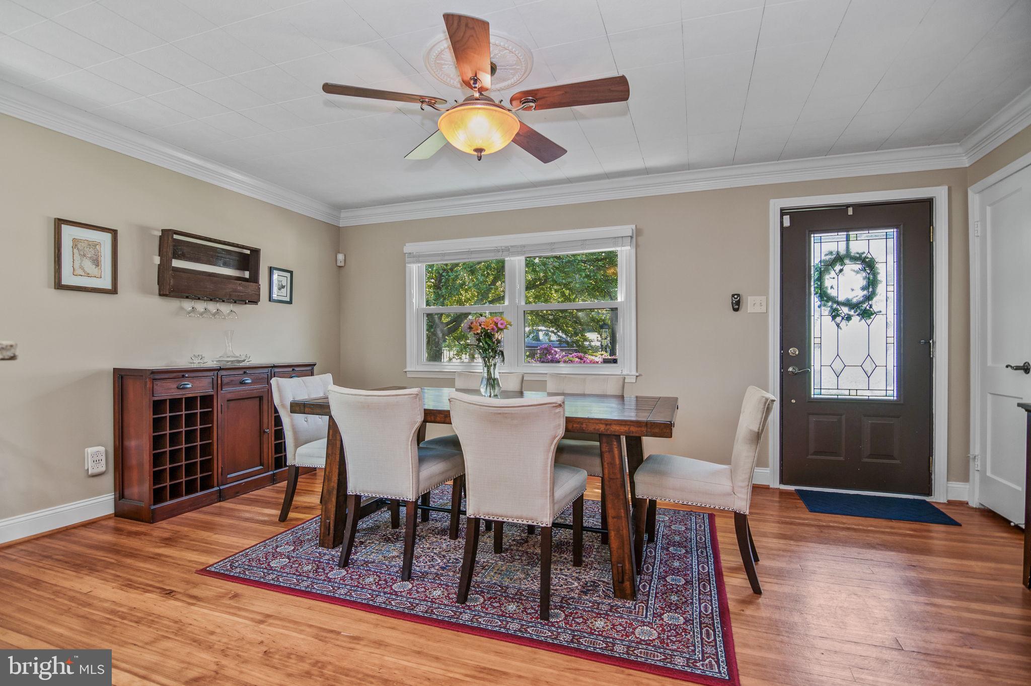 3108 Burgundy Road Alexandria, VA 22303 - Photo 6 of 39 hardwood Floors!