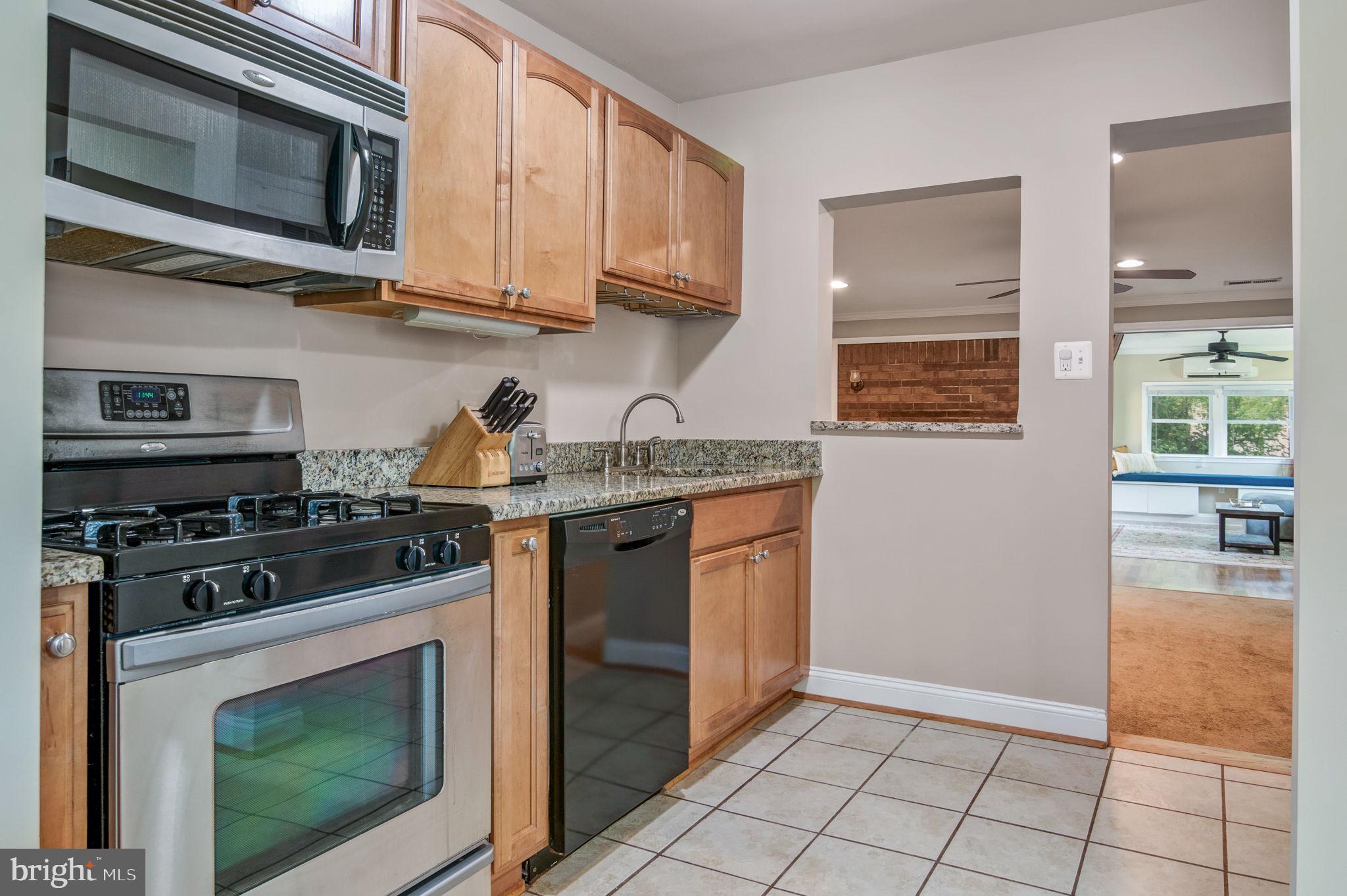 3108 Burgundy Road Alexandria, VA 22303 - Photo 9 of 39 Remodeled kitchen!