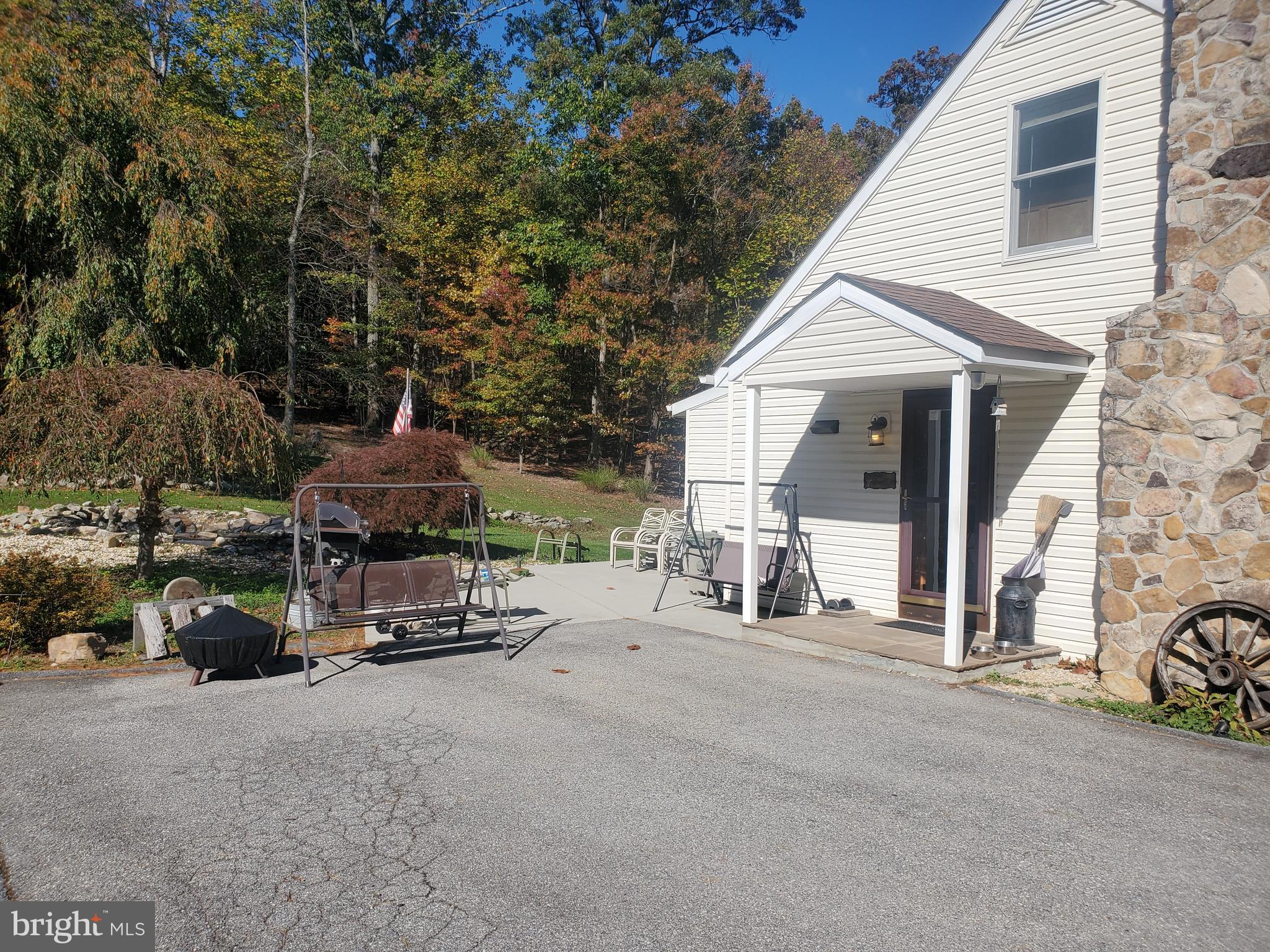 12354 Harvey Road Clear Spring, MD 21722 - Photo 3 of 40