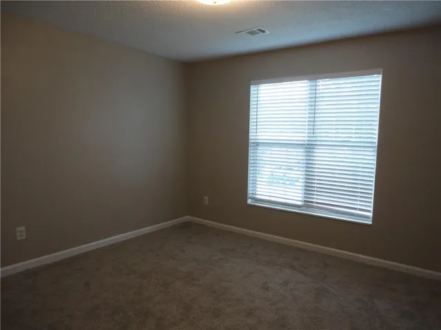 $2,200 | 1715 Crestwell Lane Southwest, Grayson, GA 30017