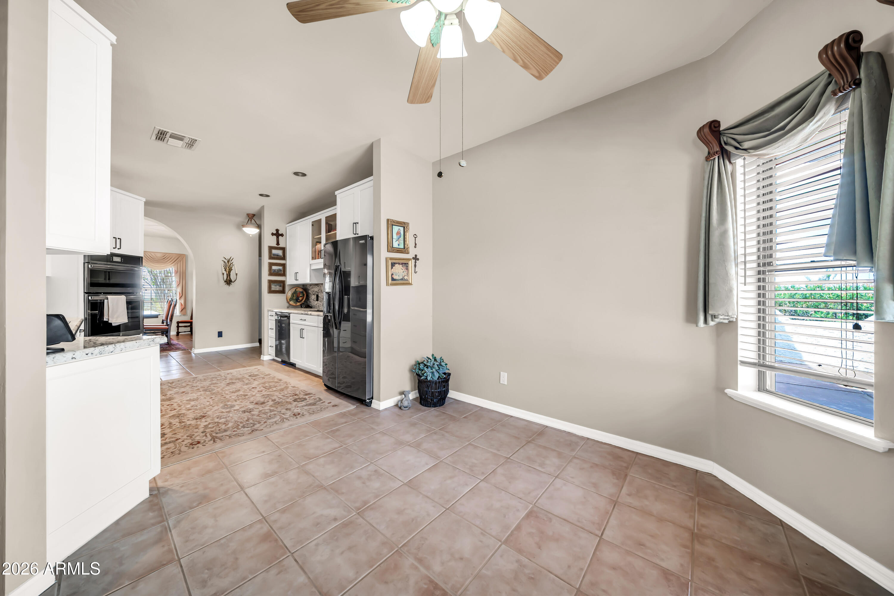 258 West Yearling Road Phoenix, AZ 85085 - Photo 13 of 51 258 W Yearling Rd-14
