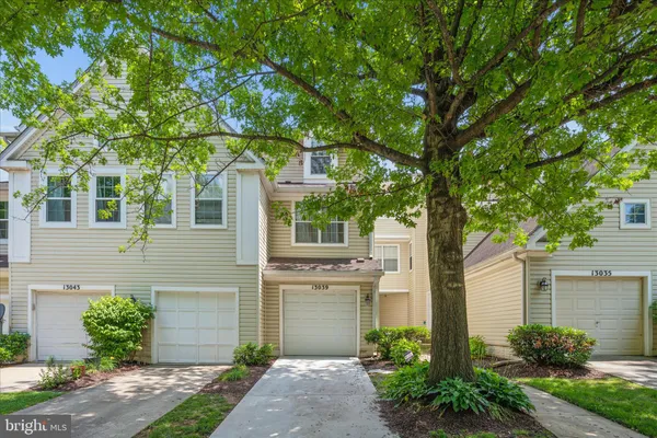$417,500 | 13039 Bridger Drive, Unit 1406, Germantown, MD 20874