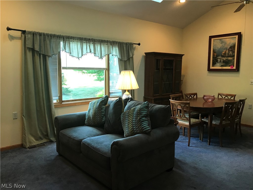 13393 Radcliffe Road Chardon, OH 44024 - Photo 11 of 35 Lots of light in greatroom. $1,000 flooring allowance to remain in escrow