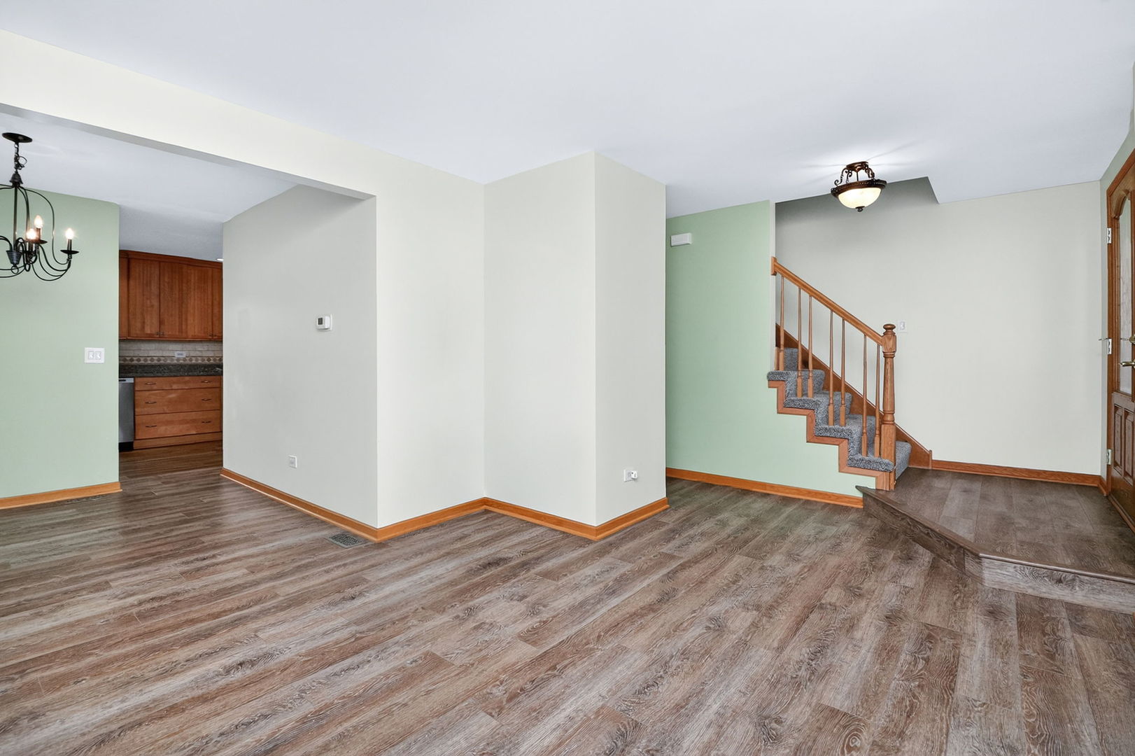 75 Ponderosa Drive Romeoville, IL 60446 - Photo 2 of 27