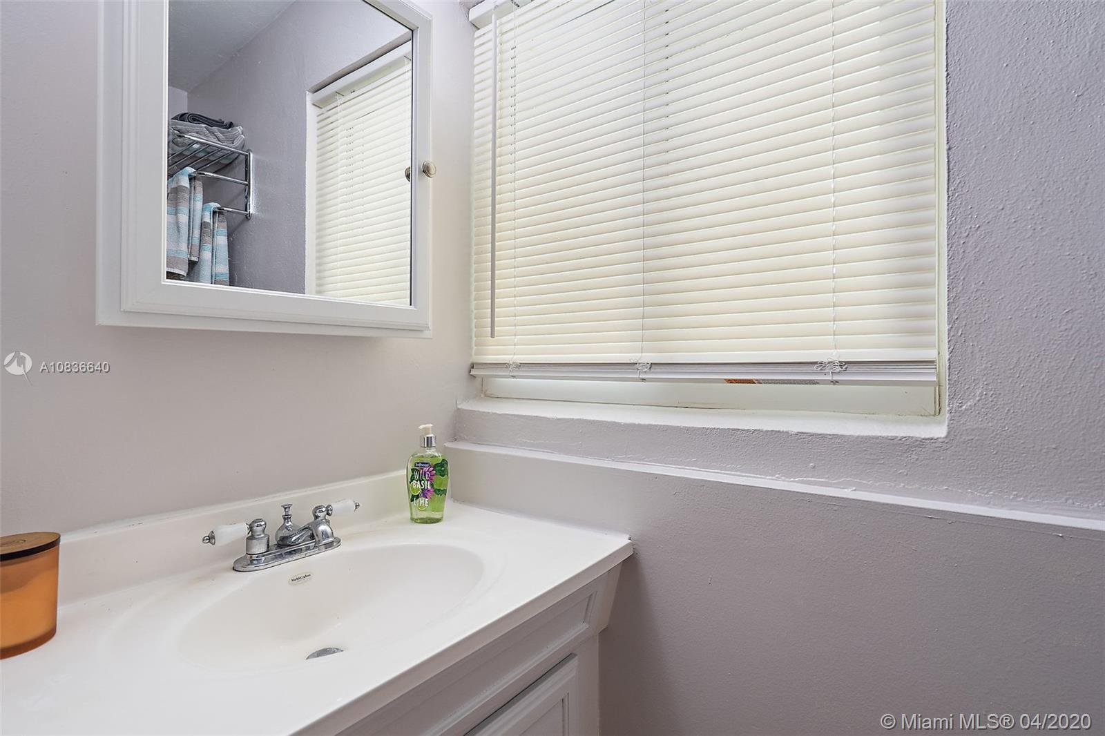 12 Van Road Jupiter, FL 33469 - Photo 17 of 21