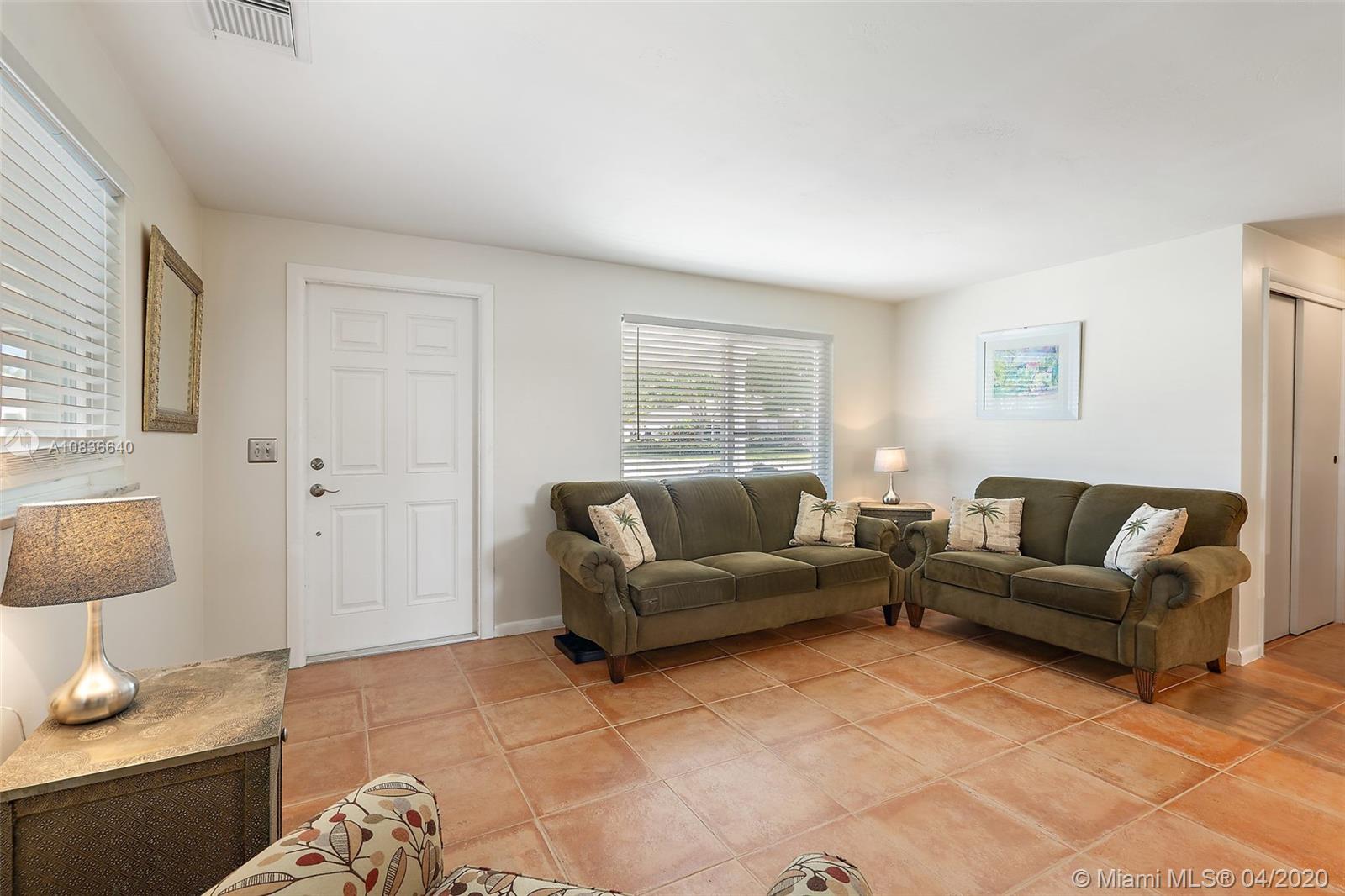 12 Van Road Jupiter, FL 33469 - Photo 7 of 21