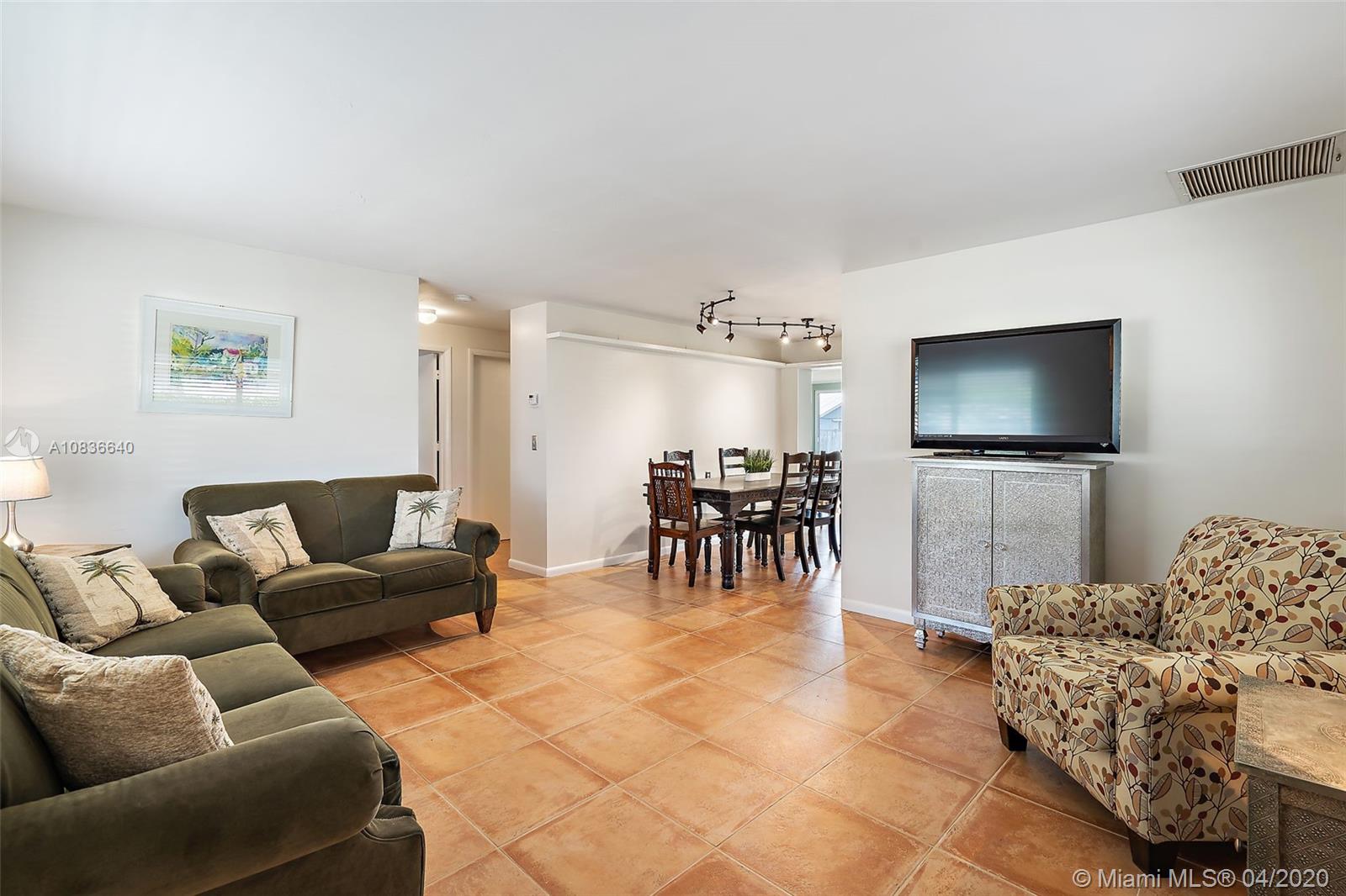 12 Van Road Jupiter, FL 33469 - Photo 8 of 21
