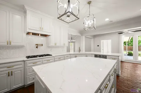 $635,000 | 6042 Riverbrook Drive, Baton Rouge, LA 70820
