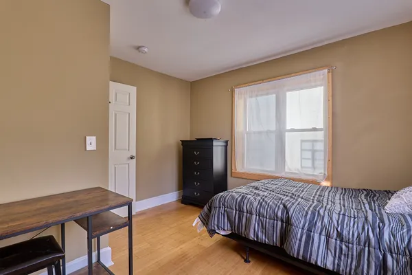 $1,250 | 198 Court Street, Unit 10, Binghamton, NY 13901
