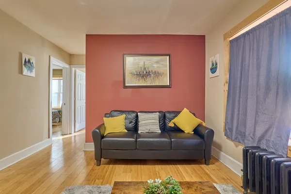 $1,250 | 198 Court Street, Unit 10, Binghamton, NY 13901