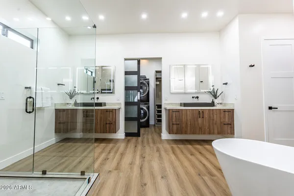 $1,799,999 | 2536 East Indianola Avenue, Phoenix, AZ 85016