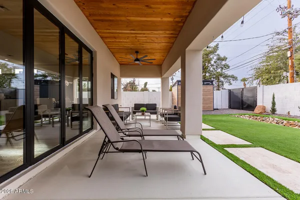 $1,799,999 | 2536 East Indianola Avenue, Phoenix, AZ 85016