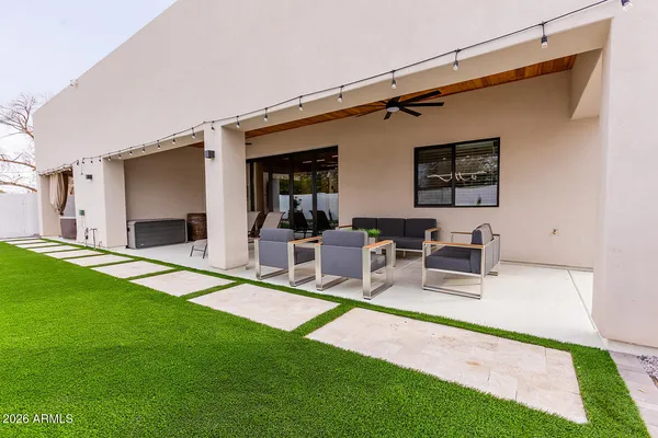 $1,799,999 | 2536 East Indianola Avenue, Phoenix, AZ 85016
