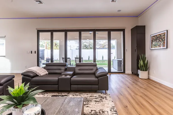 $1,799,999 | 2536 East Indianola Avenue, Phoenix, AZ 85016