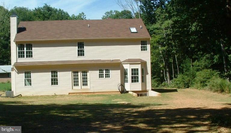 407 Stoney Terrace Fallston, MD 21047 - Photo 2 of 2 Exterior (Rear)