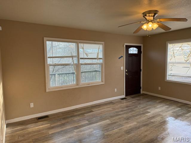 122 Scrivner Road Eldon, MO 65026 - Photo 2 of 13