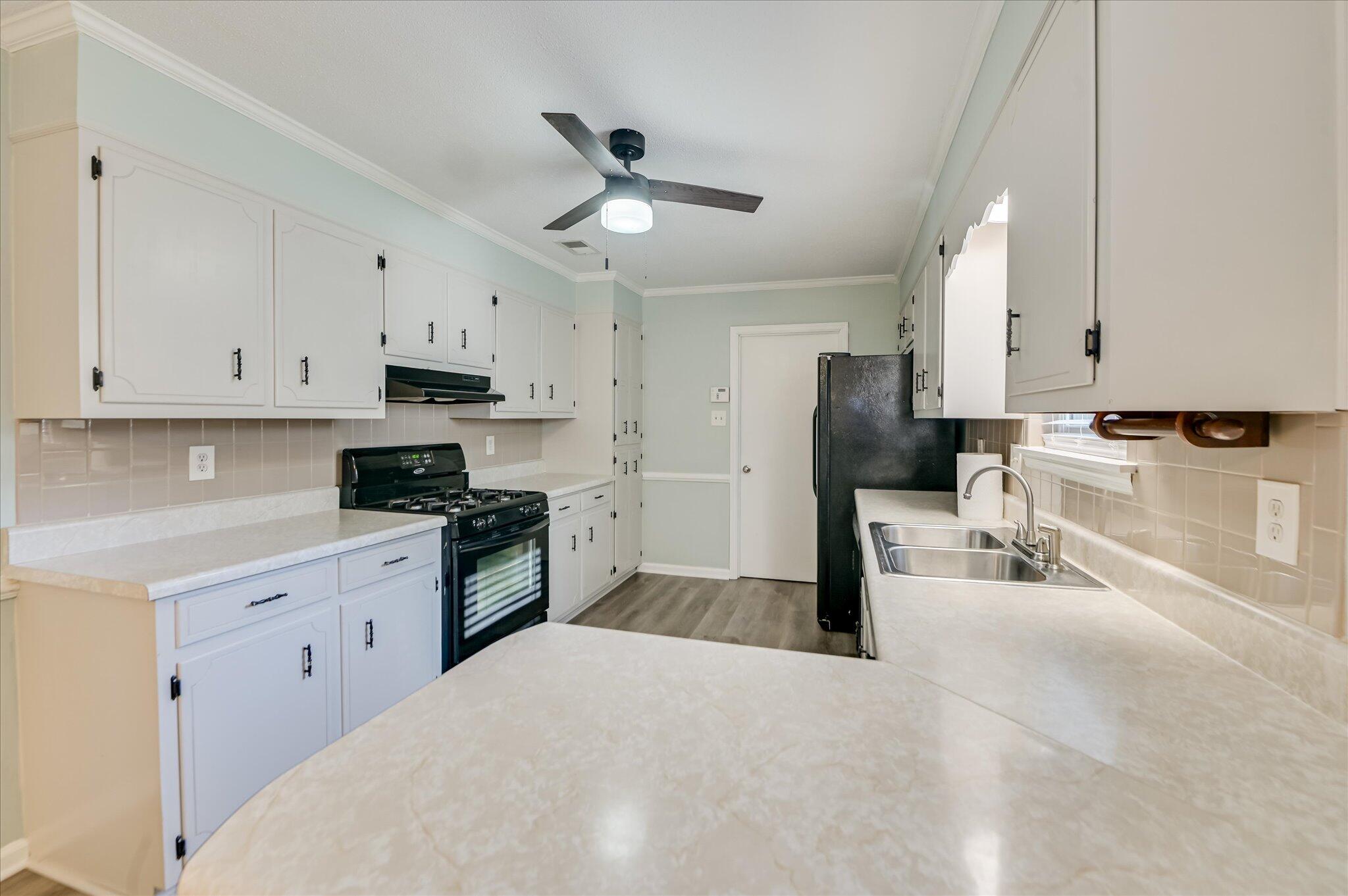 1839 South Barton Drive Augusta, GA 30906 - Photo 11 of 30 11-111