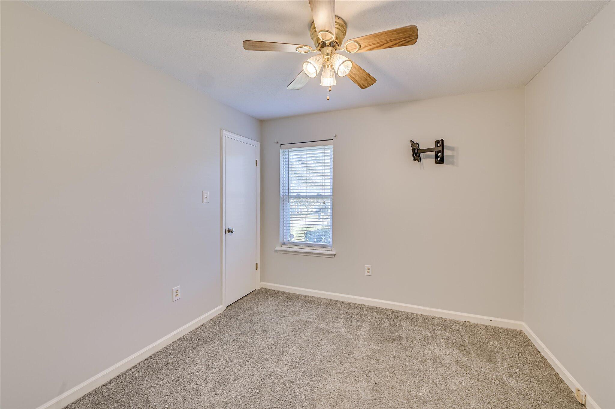 1839 South Barton Drive Augusta, GA 30906 - Photo 18 of 30 18-118