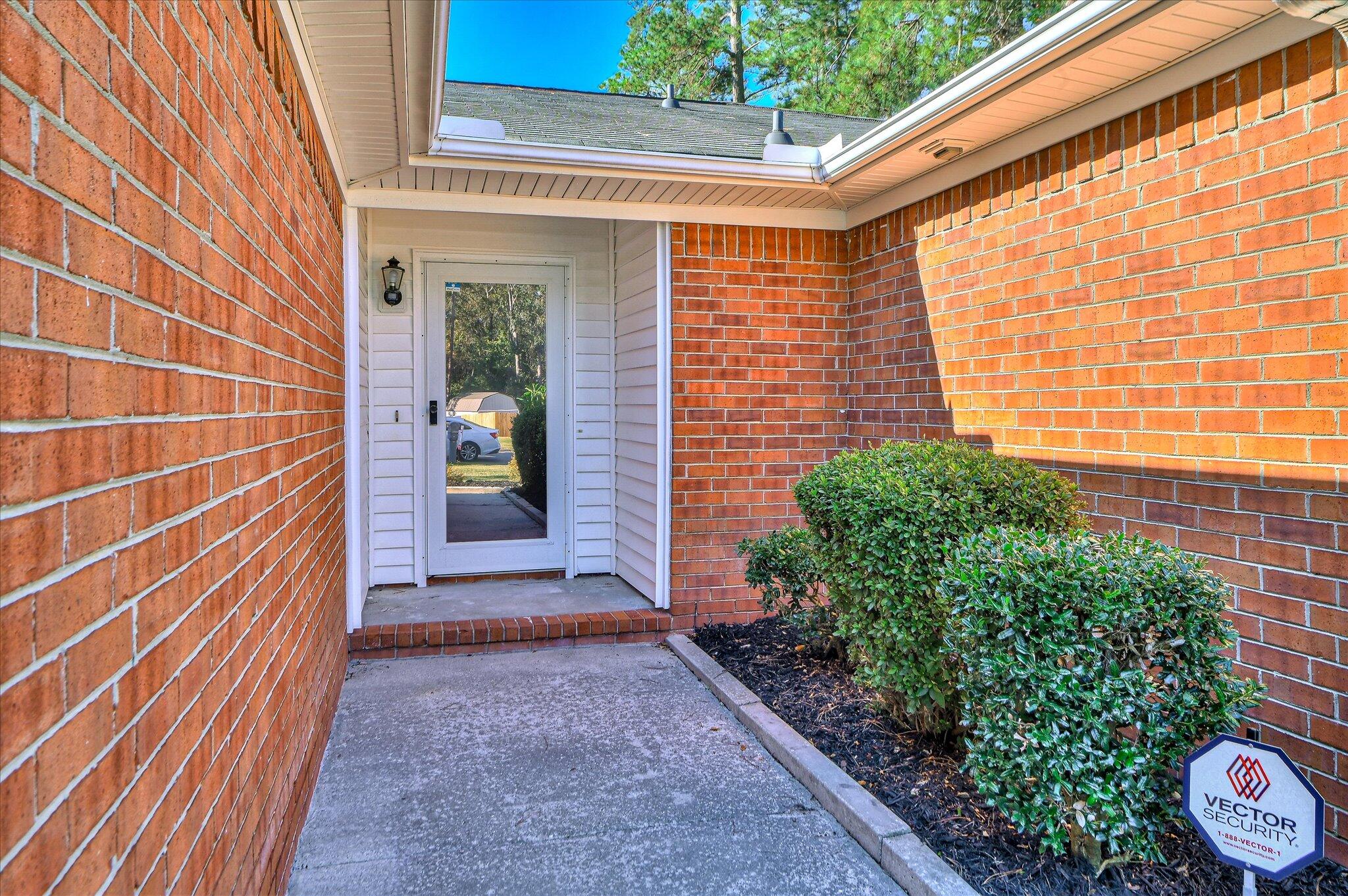 1839 South Barton Drive Augusta, GA 30906 - Photo 4 of 30 04-104