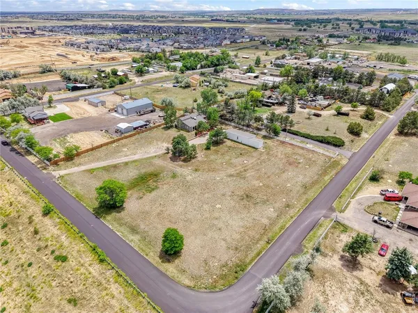 $825,000 | 21400 East 11th Avenue, Aurora, CO 80018