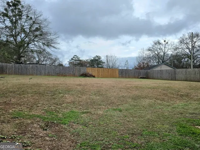 $189,900 | 75 Mathis Lake Road, Thomaston, GA 30286