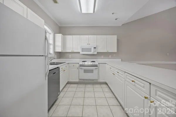 $170,000 | 9285 Meadow Vista Road, Charlotte, NC 28213