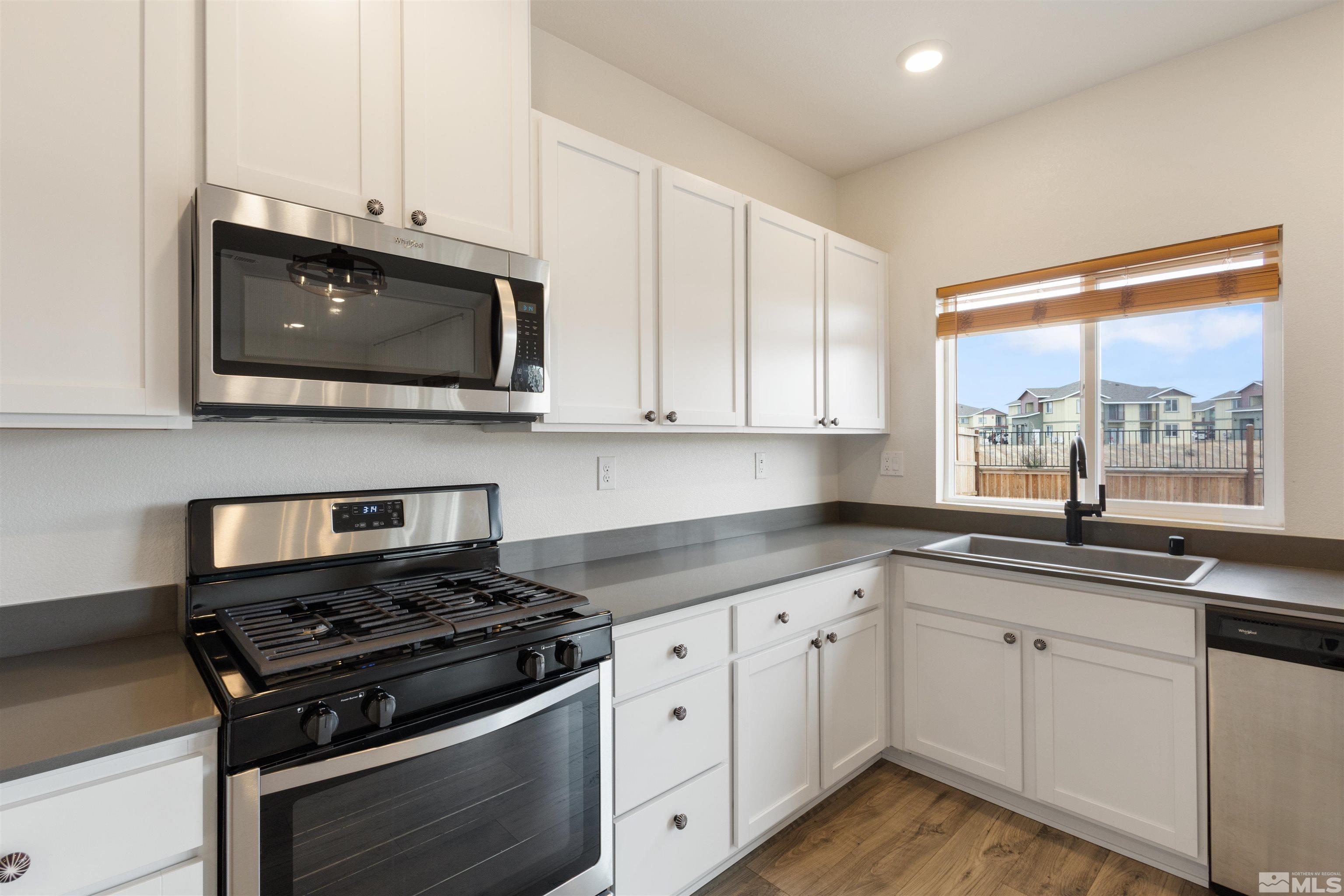 424 Antares Street Reno, NV 89506 - Photo 10 of 34 Photo 10