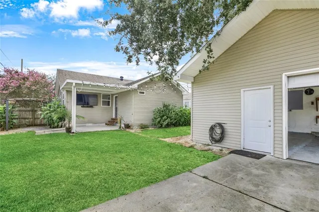 $2,000 | 1034 Alta Street, Metairie, LA 70001