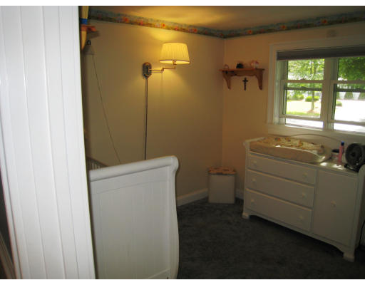 11 Francine Road Framingham, MA 01701 - Photo 16 of 17 Gallery Image 16